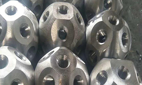 浦东螺栓球网架的设计制作与安装